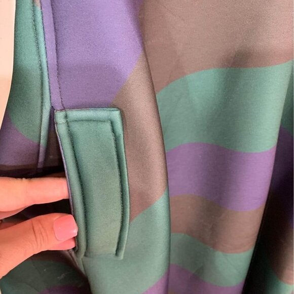 Neoprene Dress. Open Back. Pockets. Size M. A-line. Cocktail Dress. Crew Neck - Picture 5 of 10